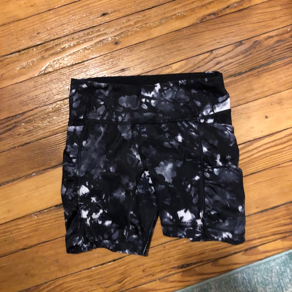 LuluLemon Biker Shorts